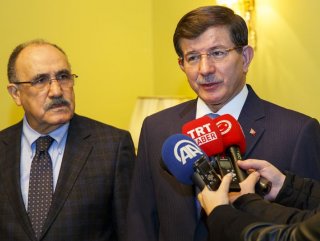 Davutoğlu'ndan Yüce Divan oylamasına ilk değerlendirme